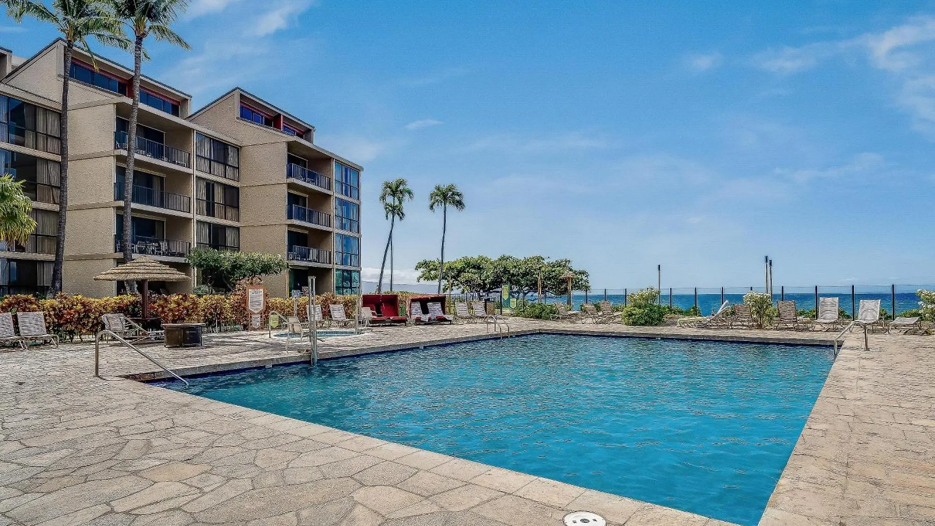 Дом отдыха Kaanapali Shores 403 Кахана
